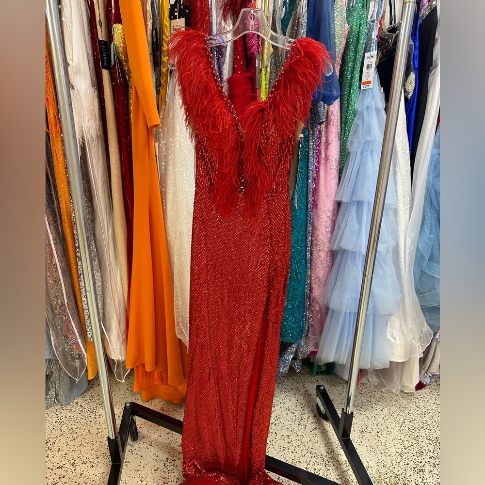 Red Sleeveless Plunge Gown for Prom